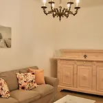 Clotilde By Interhome Camnago Volta