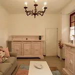 Clotilde By Interhome Camnago Volta